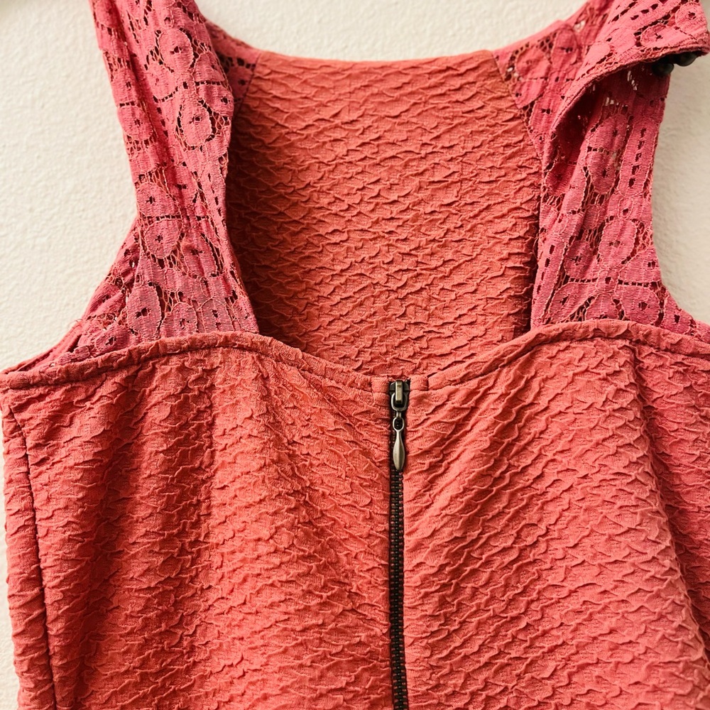 Pink Ribbed Dresss - Picture 5 of 5